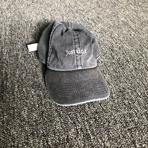 Vintage Nike “Just do it.” running cap